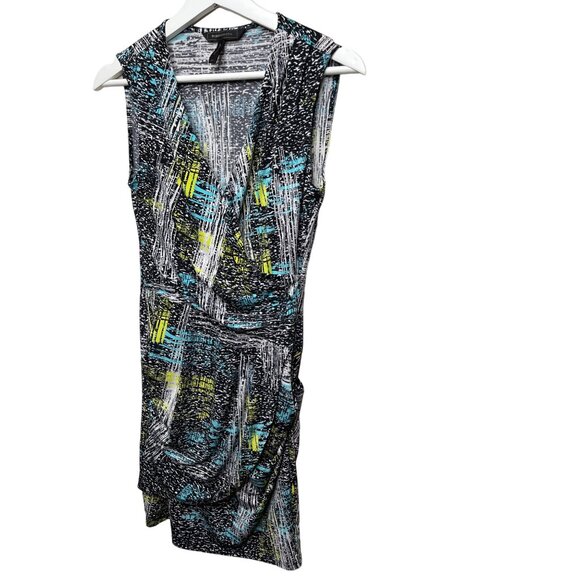 BCBGMAXAZRIA Abstract Print Ruched Sheath Dress XS - Picture 4 of 14